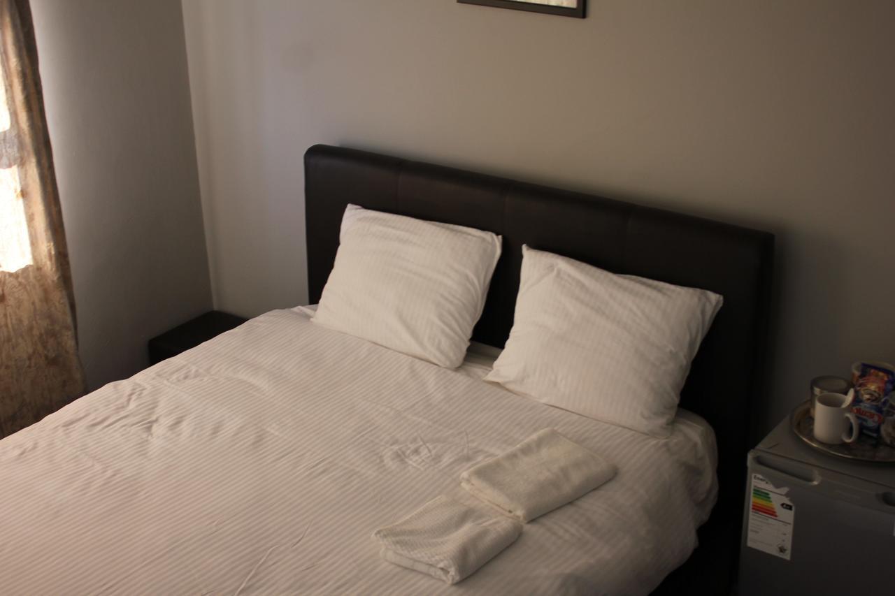 Coco Palm Bed&Breakfast Windhoek Exterior foto